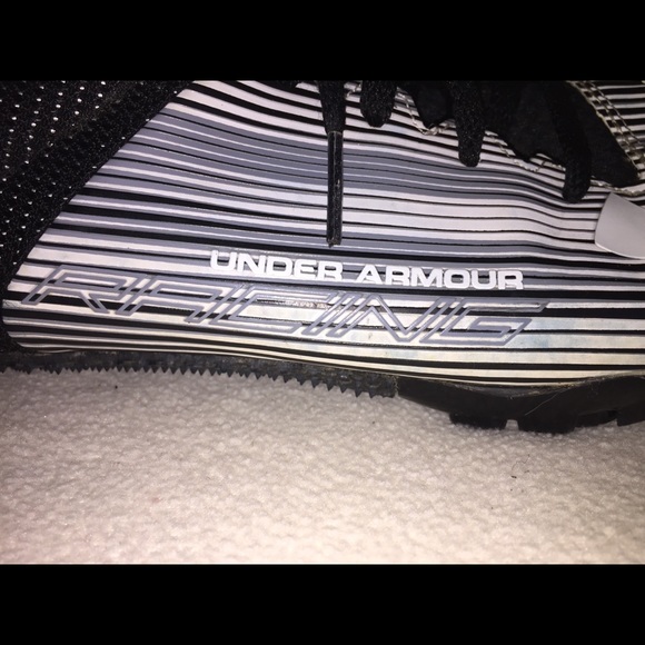 Under Armour Track & Field Metal Cleat Shoes - Picture 6 of 8